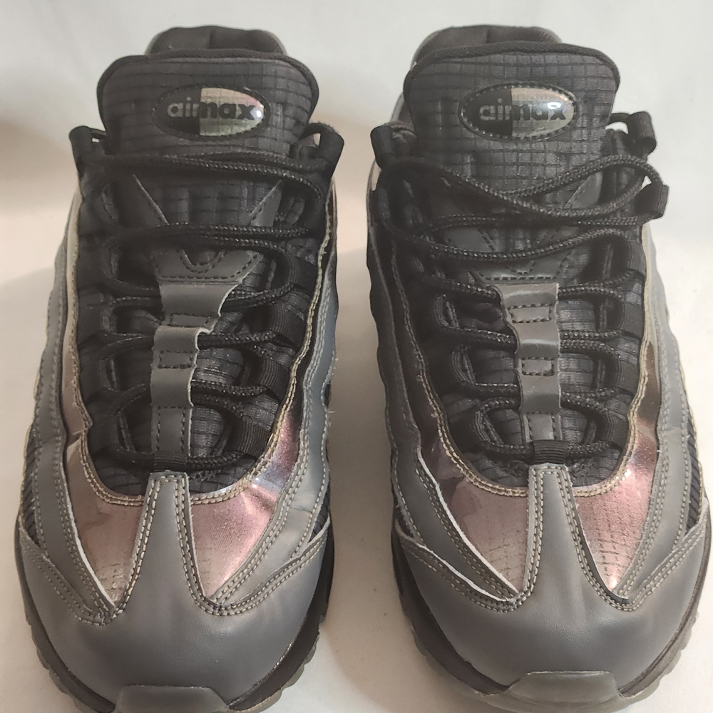 Nike Black and White Athletic Shoes